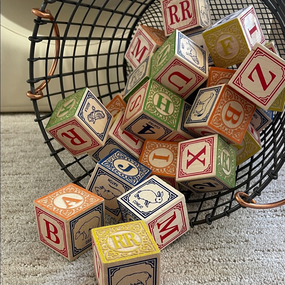 UNCLE GOOSE Spanish Alphabet Blocks
